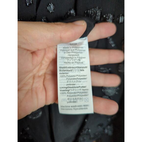 J. Crew Tie-waist V-neck top in metallic dot jacquard size S - Picture 6 of 6